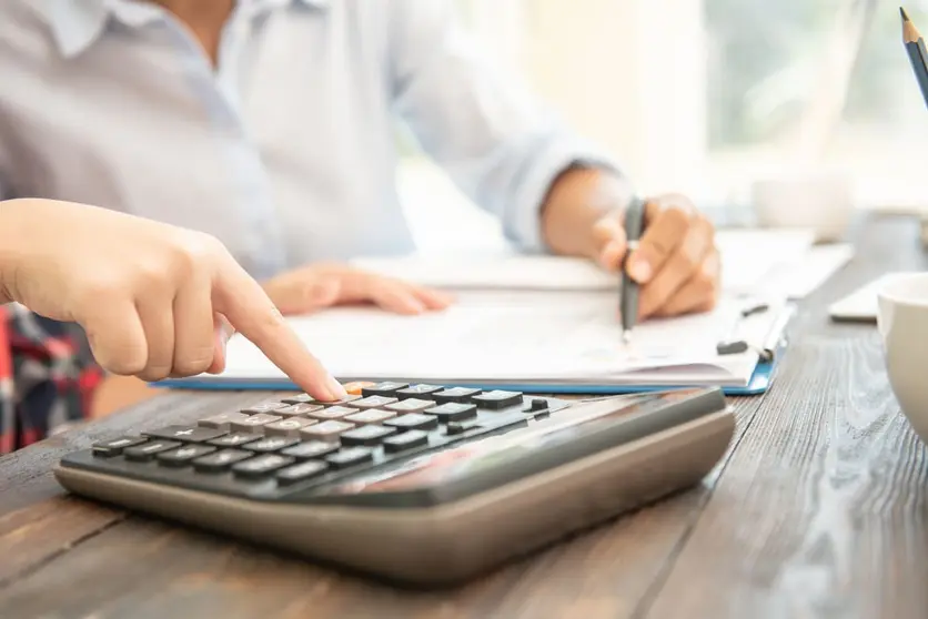 La infinidad de opciones financieras en línea