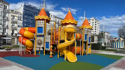 202303-parque-infantil-amestoy