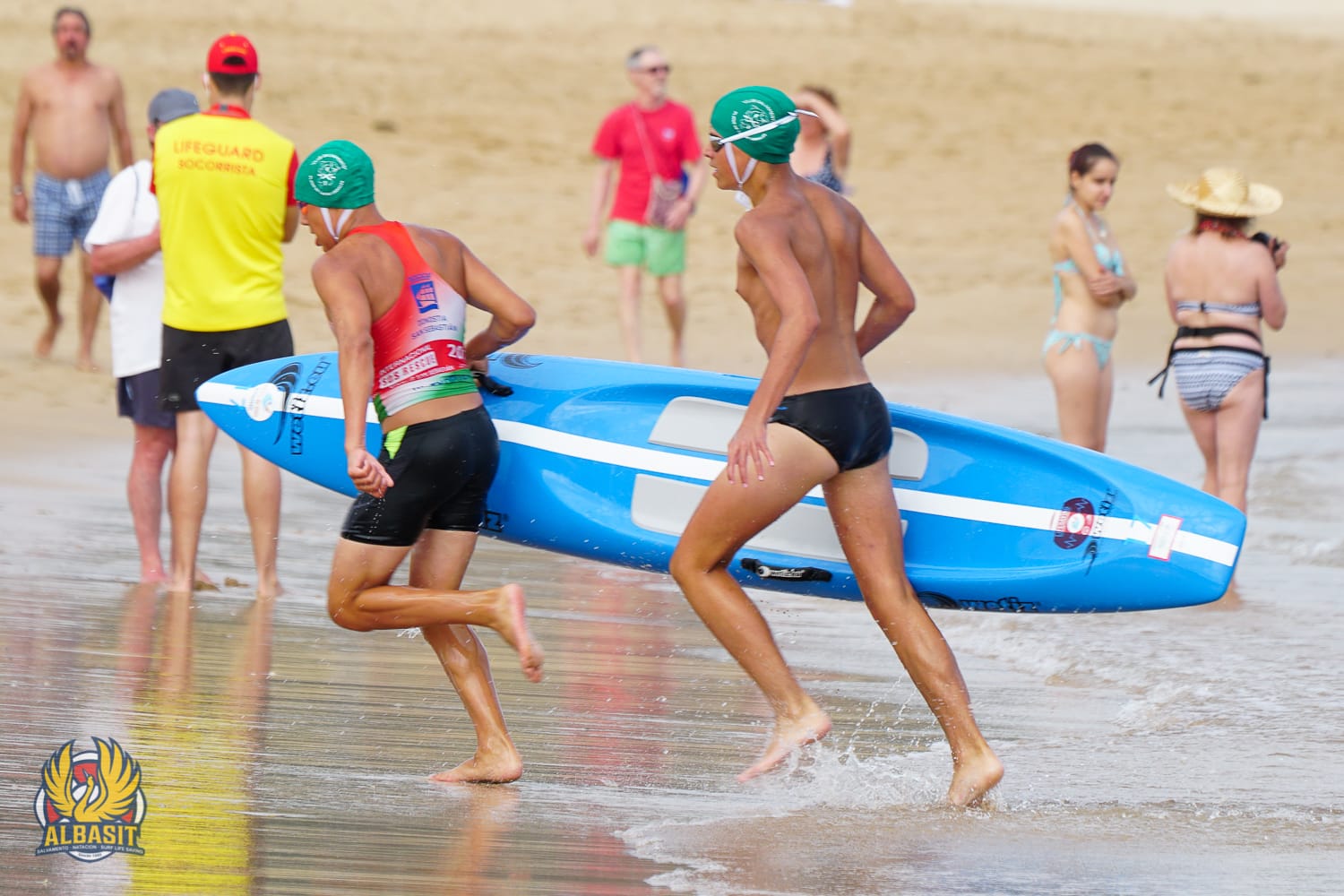 202205 club salvamento playas castro urdiales 1