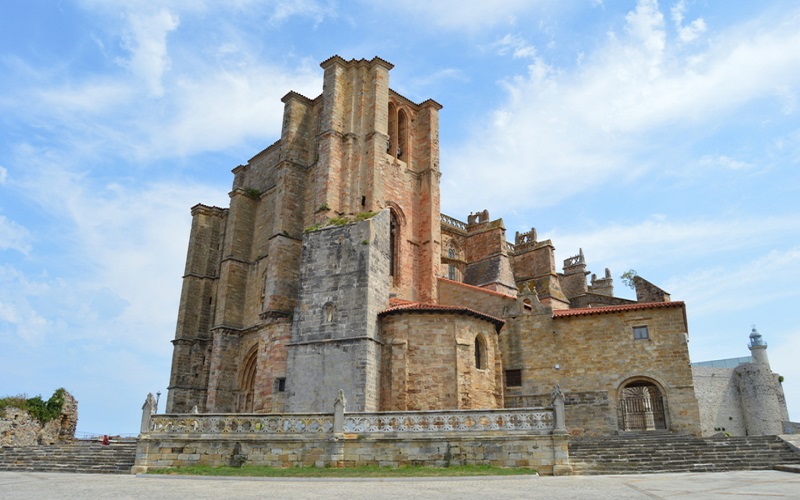 2021 iglesia santa maria castro urdiales