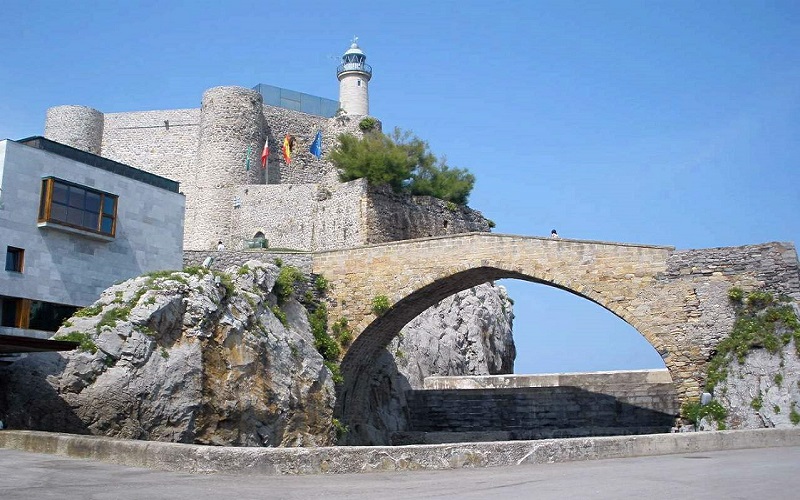 2021 puente romano castro urdiales
