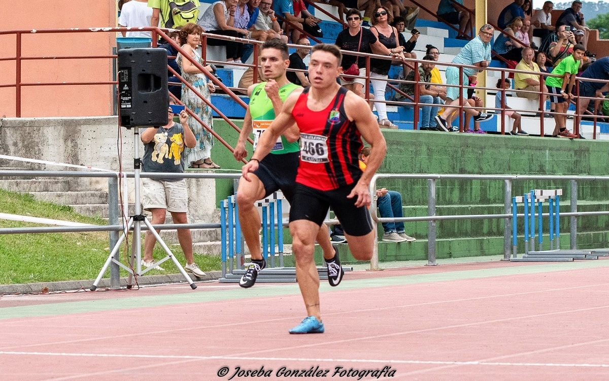 ATLETISMO/ El atleta de Castro Urdiales, Adrián Rodríguez, se impone en Pamplona