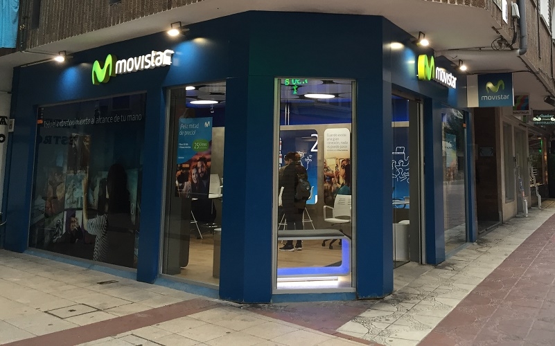 Abre la nueva tienda Movistar en Castro Urdiales