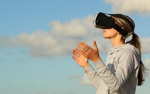 Realidad virtual y negocios: ¿Cómo afectará a tu empresa?