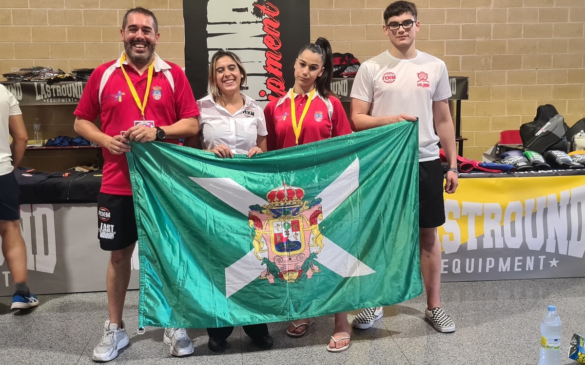 KICK BOXING/ Tres subcampeonatos para los dos alumnos del Club Kumite de Castro Urdiales en el Campeonato de España 2022