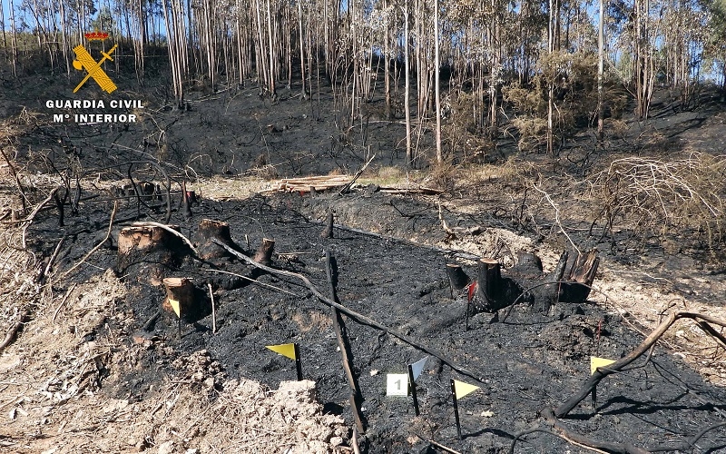 Dos nuevos investigados por la Guardia Civil por incendios forestales en Sámano e Isla
