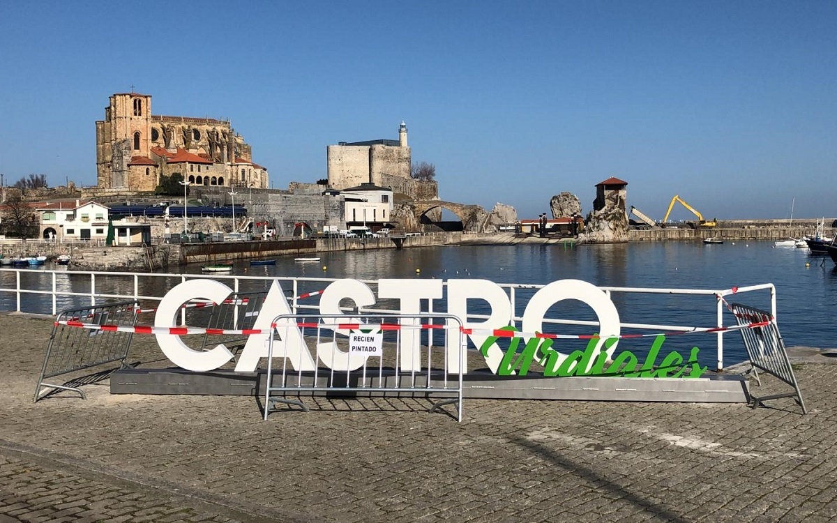 Castro Urdiales Estrena Sus Particulares letrucas Tur sticas